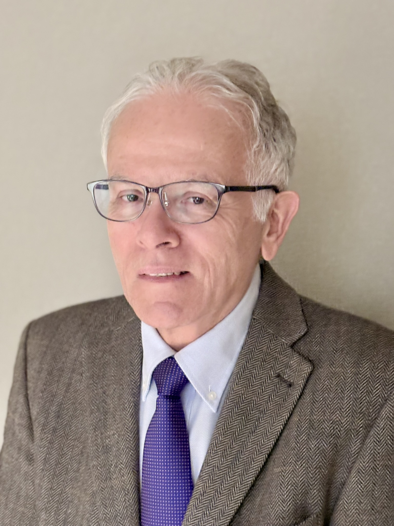 Portrait of Cesar Macher